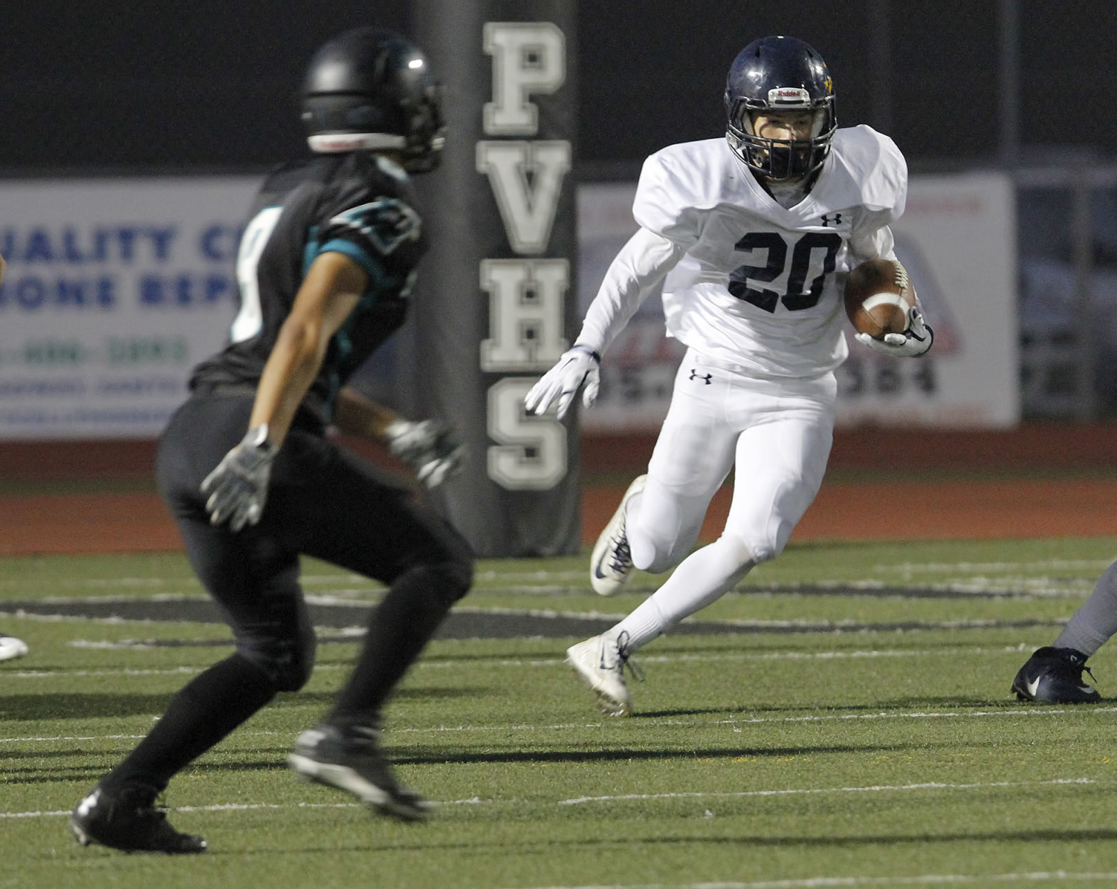 091815PVHSvsAGHS fb06.jpg